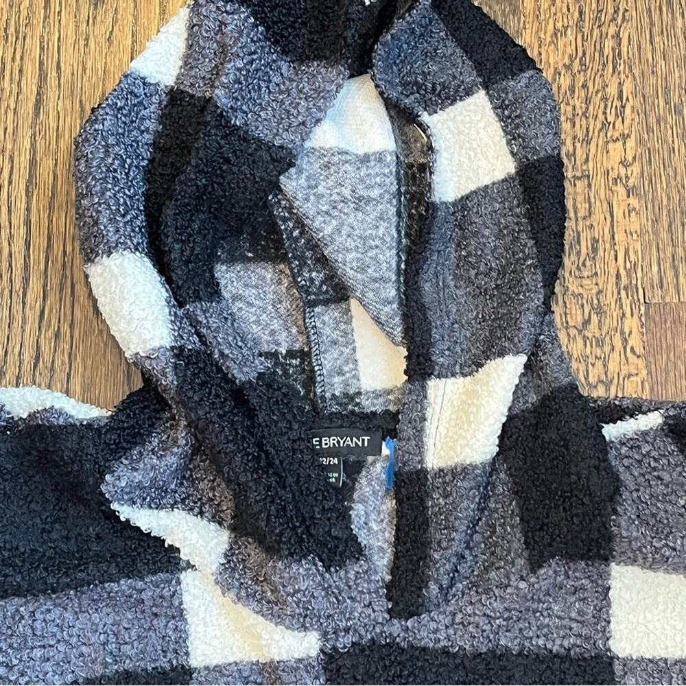 Lane Bryant Poncho Fluffy Comfy Cozy Winter Hooded Plaid Women's Plus Size 22/24 - Picture 3 of 4